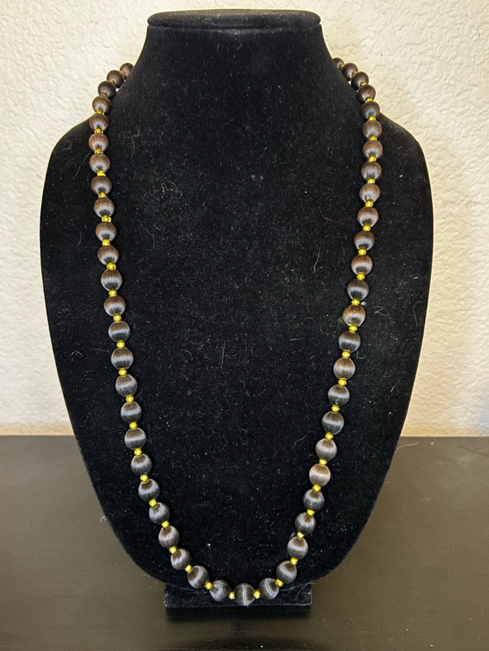 Elegant Black Beaded Necklace with Gold Accents - Women Jewelry